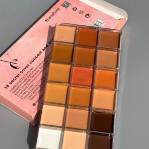 18 Secret Cover Conceal and Contour Palette